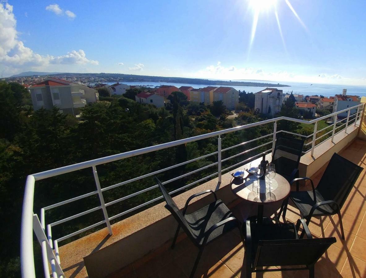 Apartment Star Novalja Bagian luar foto